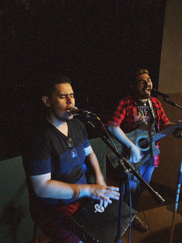 Banda Dois Tons – Rock Nacional e