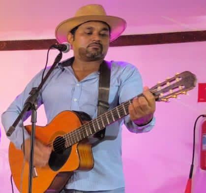 Cantor Sertanejo Lúciu Ferah – MS — Nova Alvorada do Sul - MS