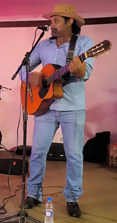 Cantor Sertanejo Lúciu Ferah - MS