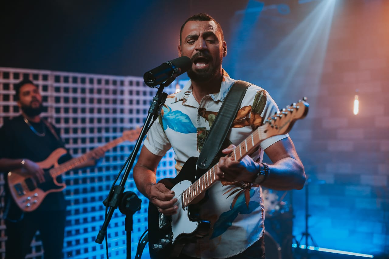 ELBER FARIA e Banda